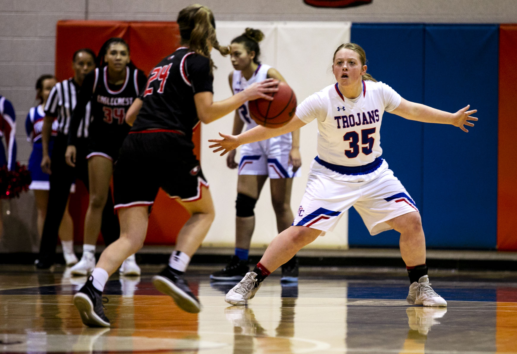 010420-s-FFC Basketball 14.JPG